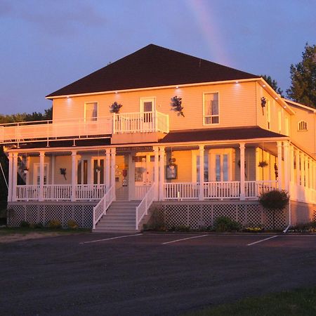 Auberge Presbytere Mont Lac-Vert Hébertville Exteriör bild