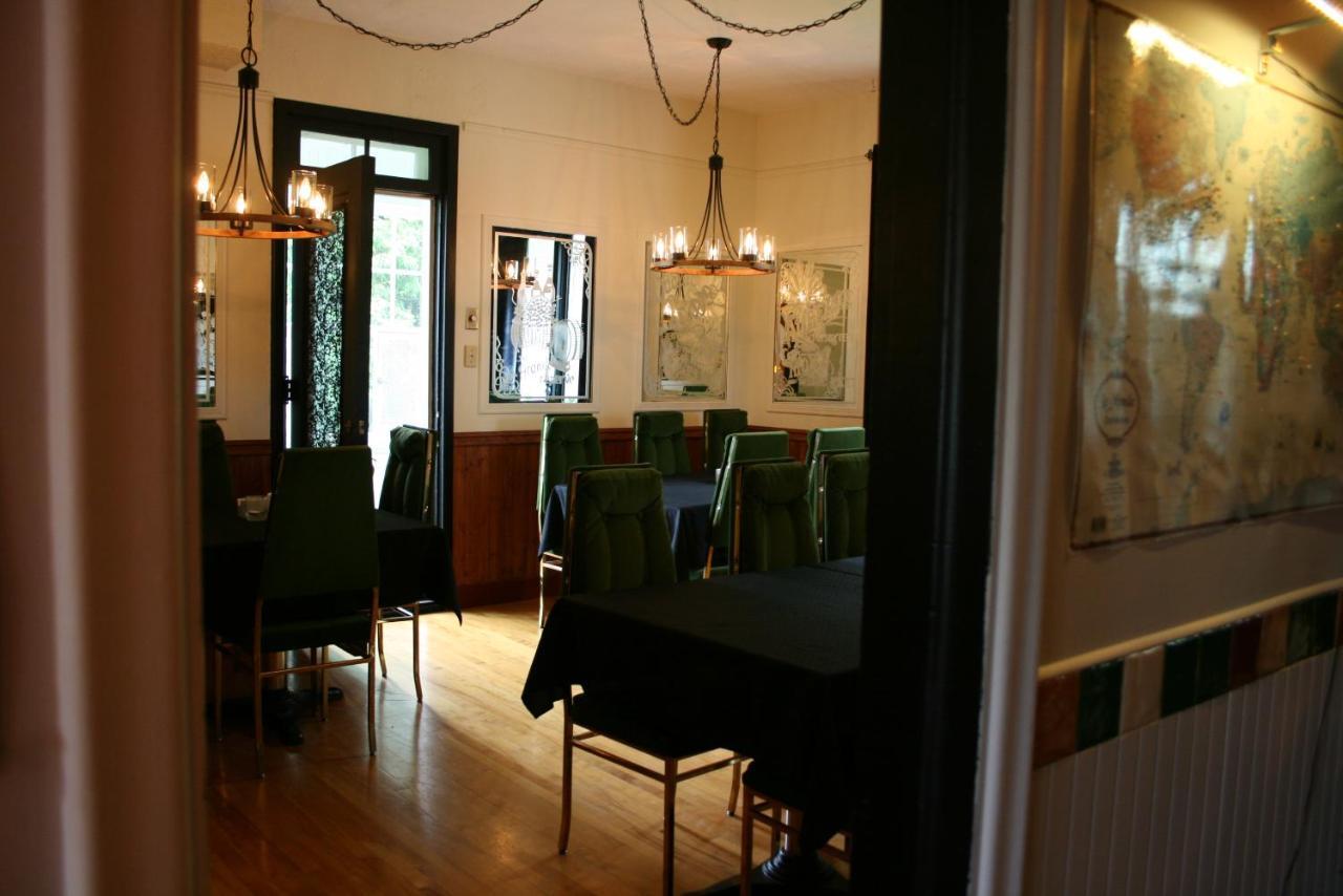 Auberge Presbytere Mont Lac-Vert Hébertville Exteriör bild